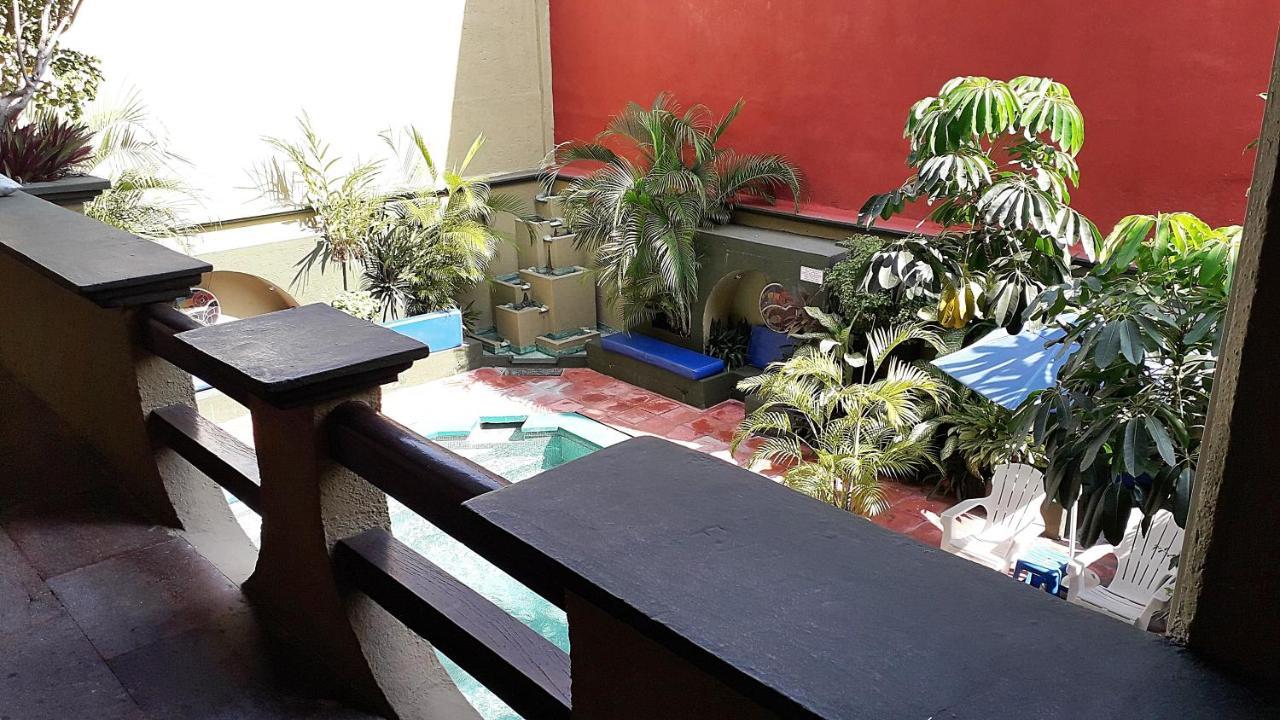 Solimar Inn Suites Zihuatanejo Extérieur photo